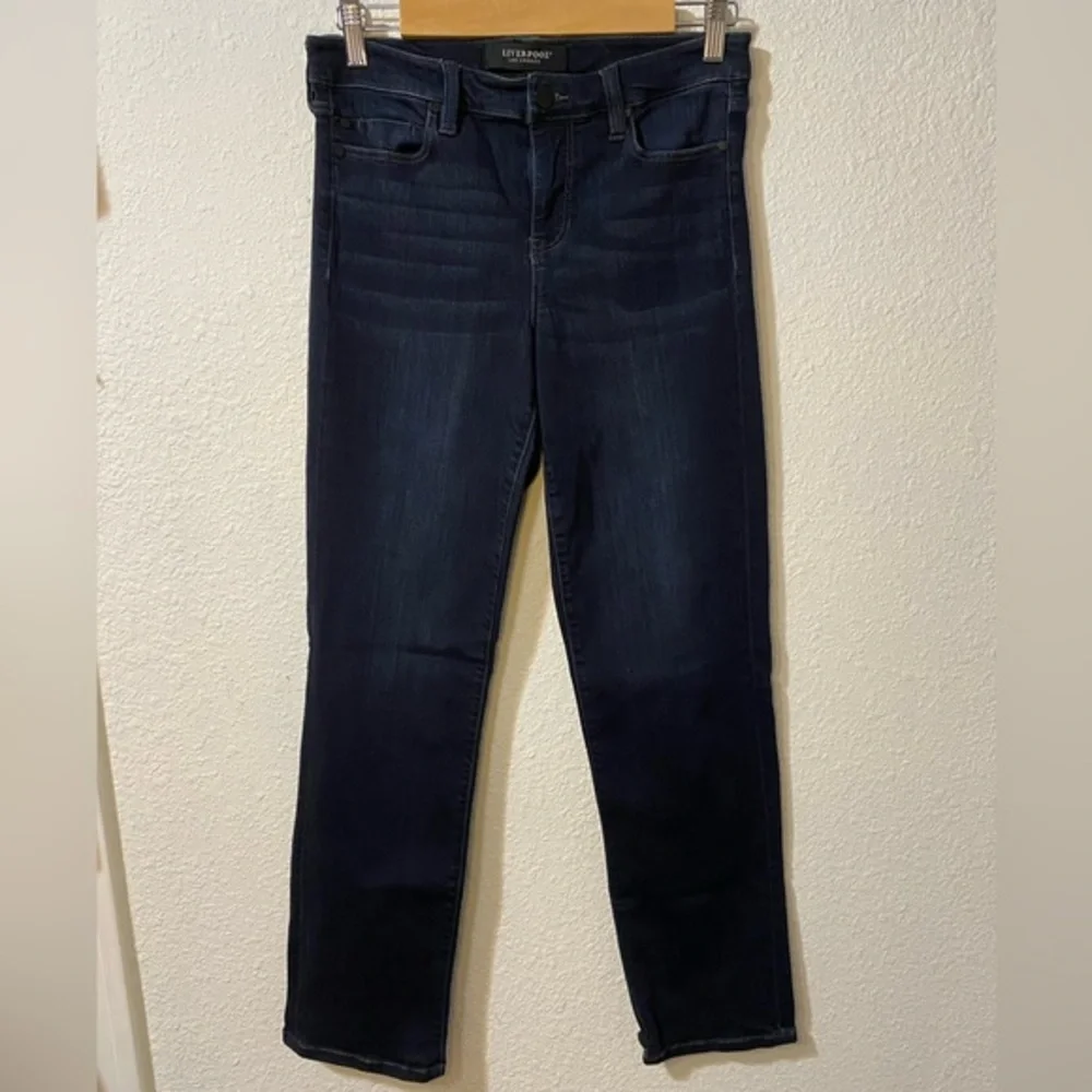 Liverpool Stretch Straight Leg Women Blue Jeans Size 6/28